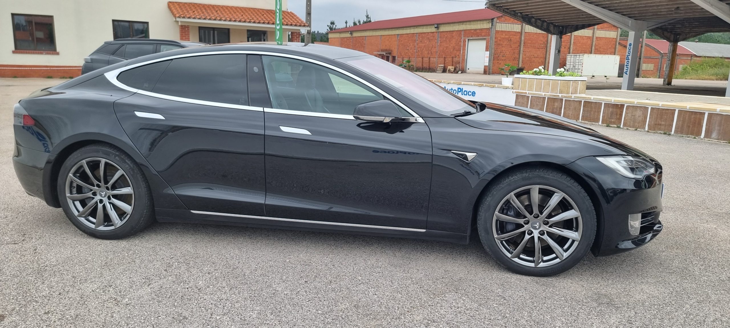Tesla Model S 100D — foto 2