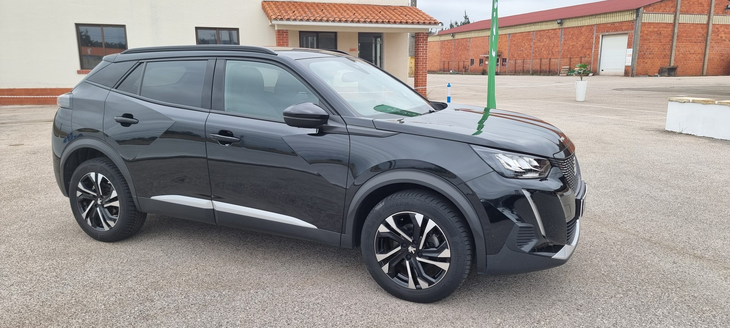 Peugeot 2008 1.2 Allure — foto 2